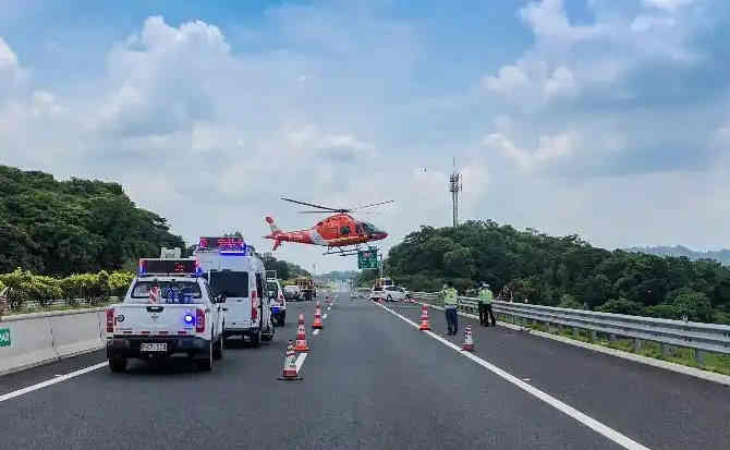 扶沟高速公路汽车救援案例